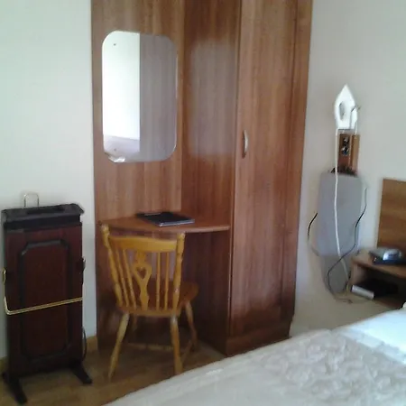 Bed and breakfast Gardenfield House H91vh02 Galway