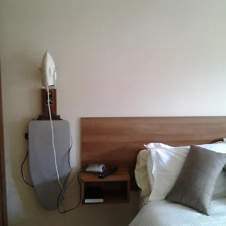 Gardenfield House H91vh02 Couette-café 3*